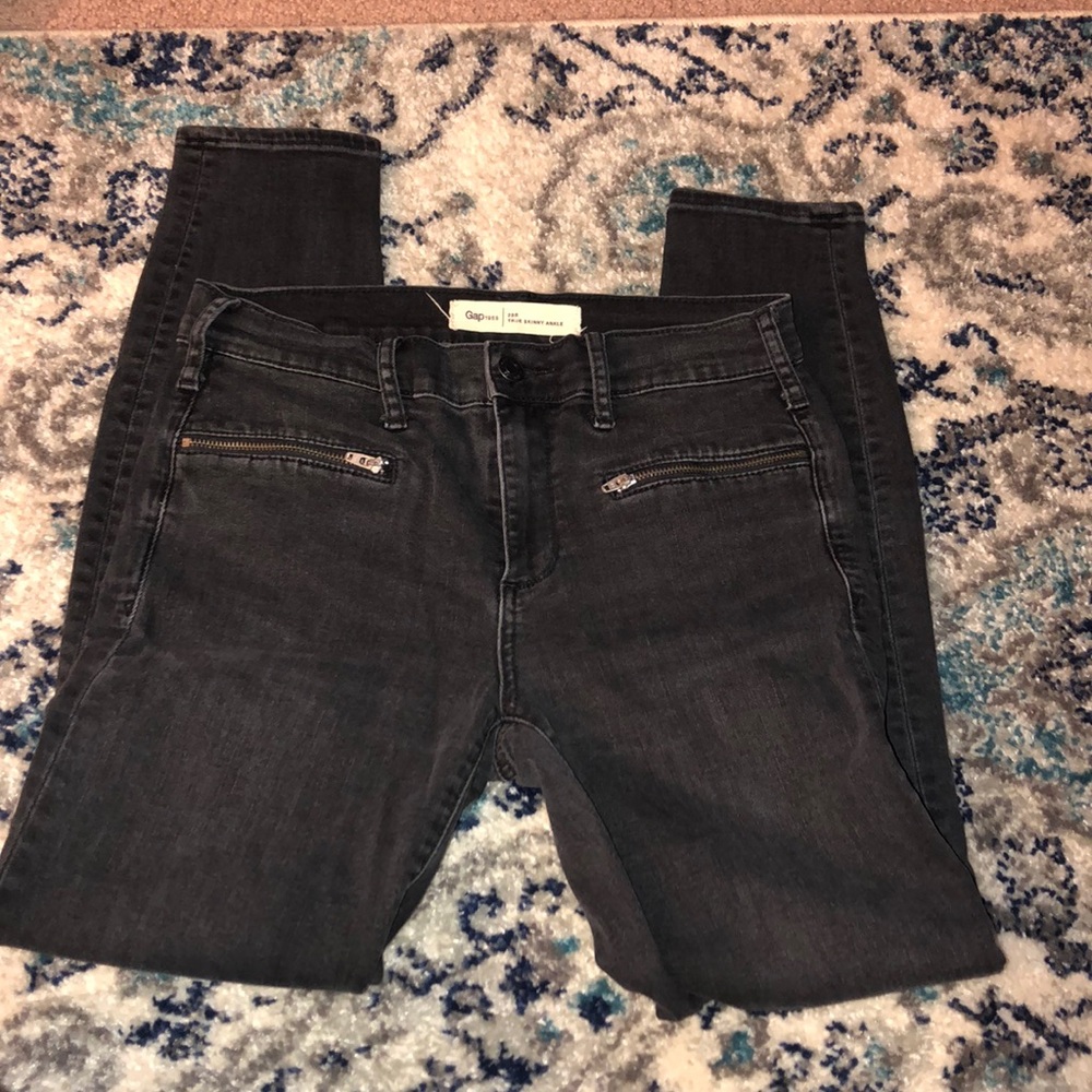 GAP Skinny ankle jeans